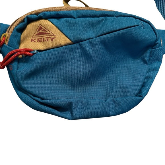 Kelty Giddy Bag- 1L
Blue Waist Bag - Picture 2 of 3